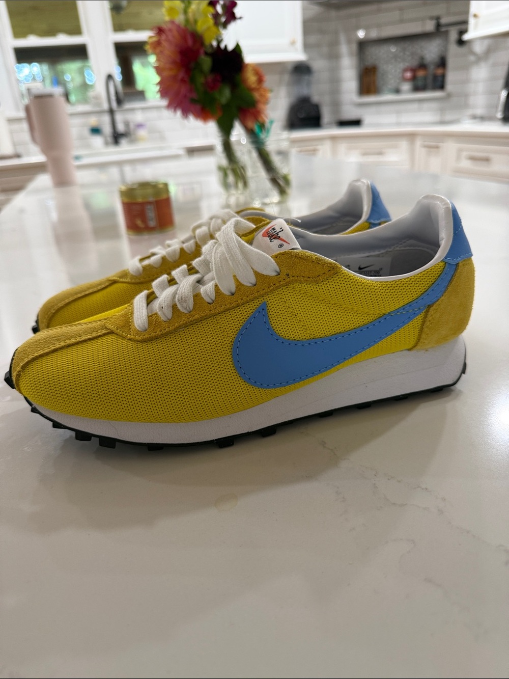 Nike Women LD 1000